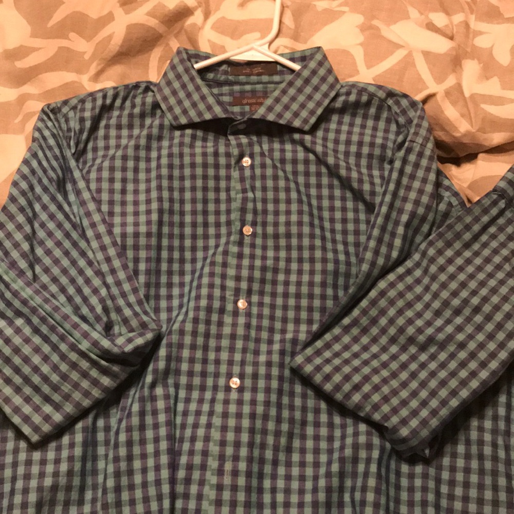 Causal button down